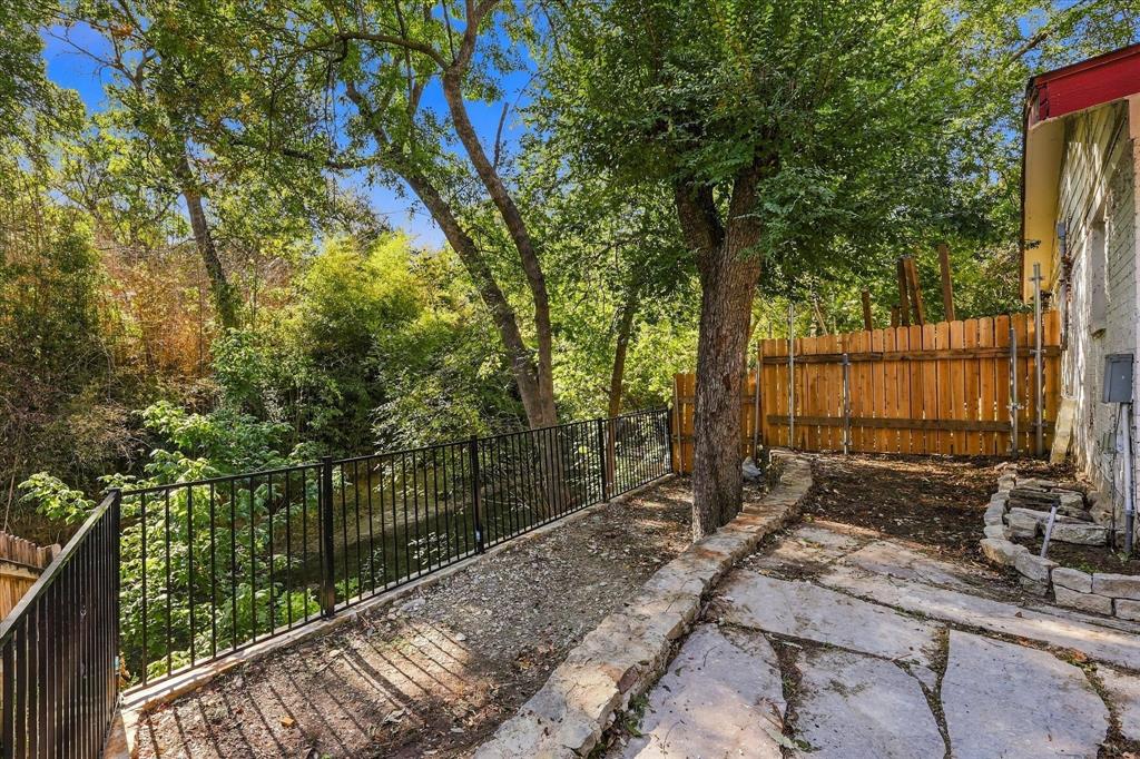 7638 Royal Lane - Photo 5