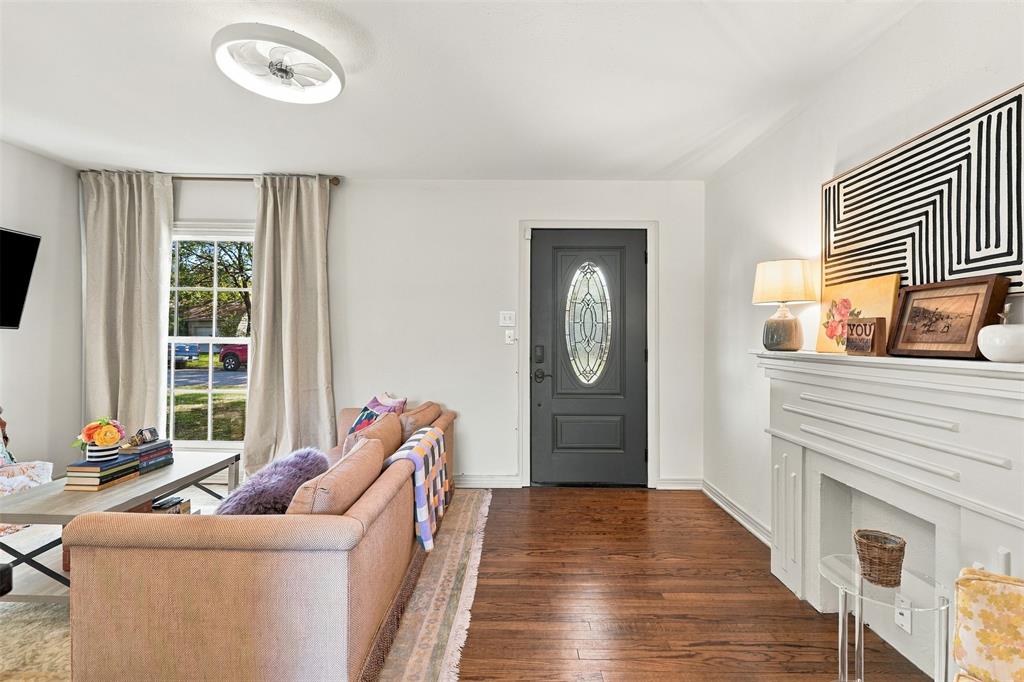 3416 Brady Avenue - Photo 5