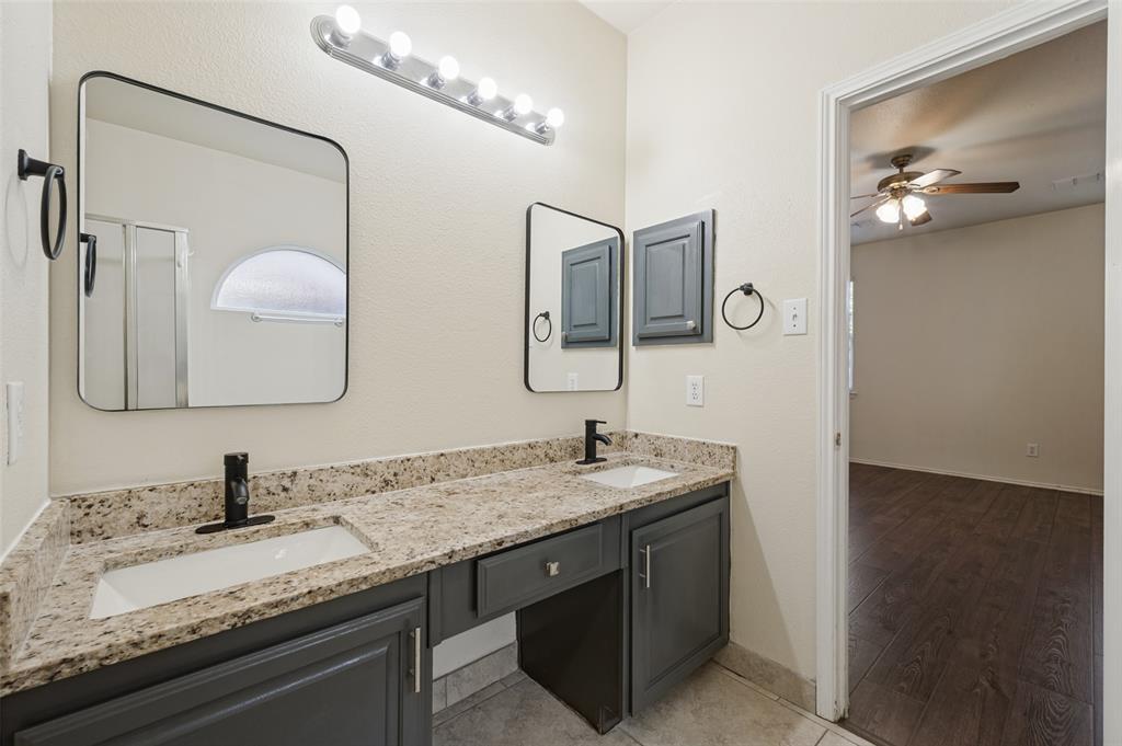 1905 Peppertree Drive - Photo 20