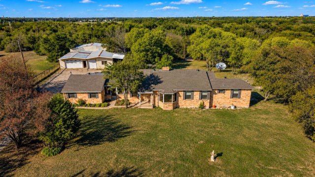 830 Truman Circle