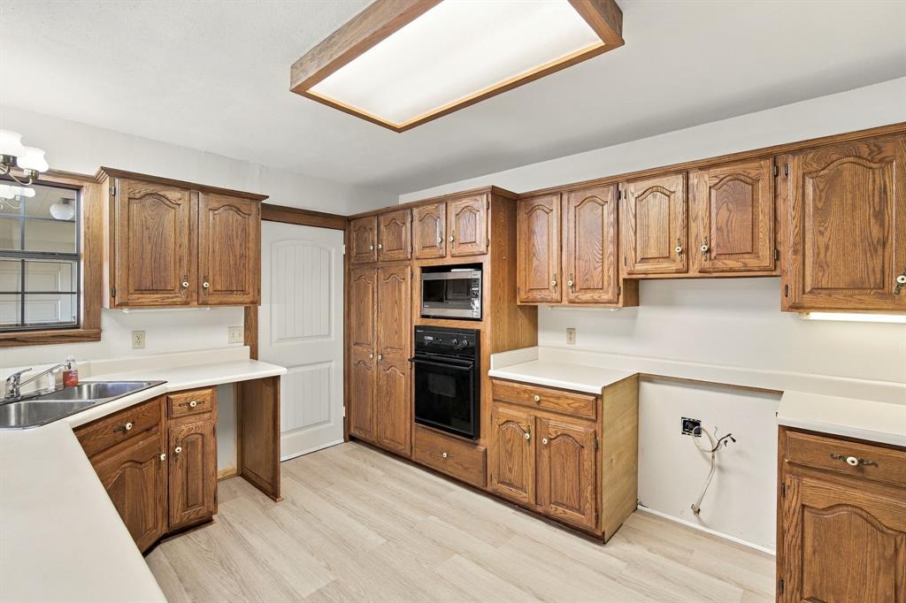 830 Truman Circle - Photo 13