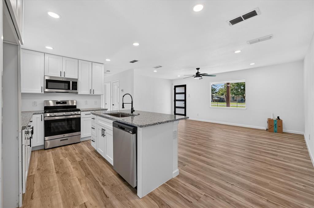716 Kerry Lane - Photo 10