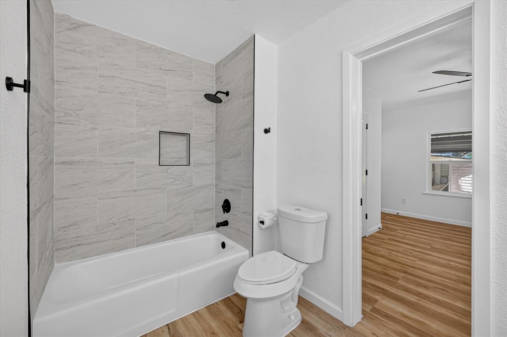 716 Kerry Lane - Photo 18