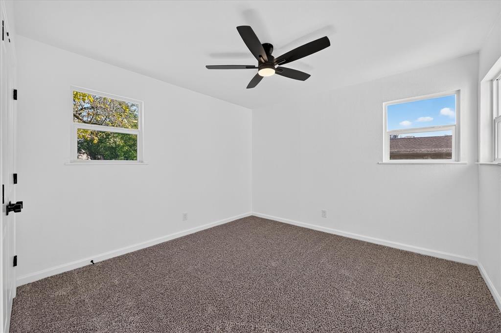 716 Kerry Lane - Photo 24