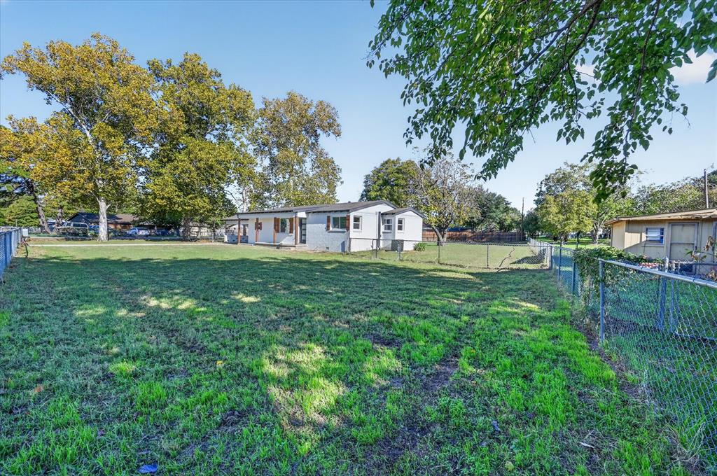 716 Kerry Lane - Photo 6