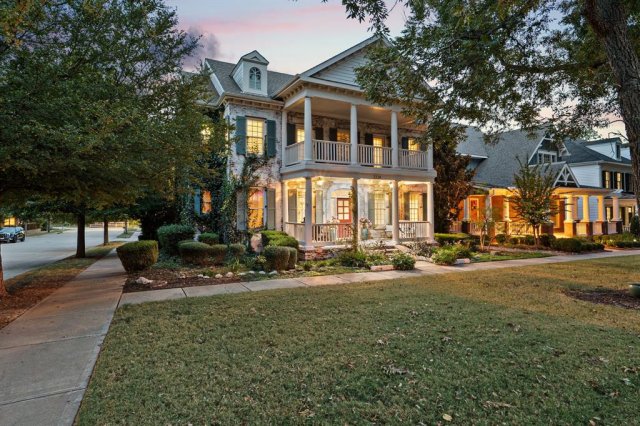 2324 Grassmere Lane