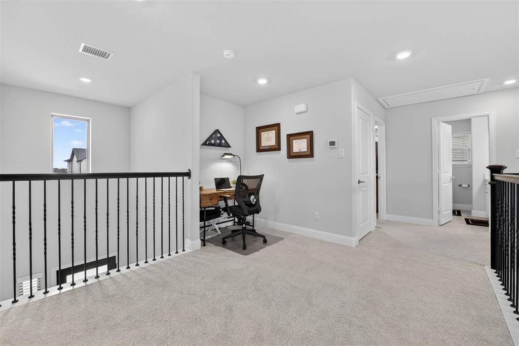 551 Wisteria Street - Photo 23