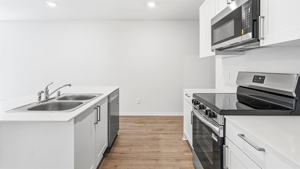 2760 Paddington Drive - Photo 4