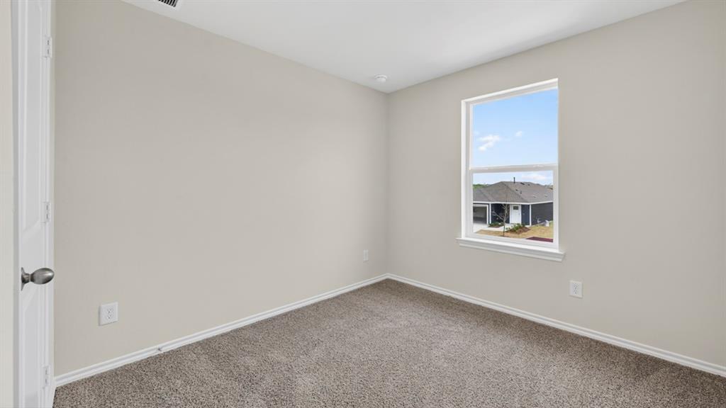 2762 Paddington Drive - Photo 10