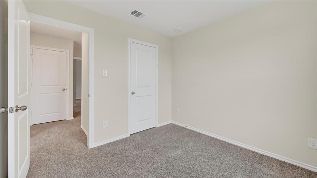 2762 Paddington Drive - Photo 13