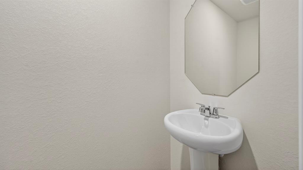 2762 Paddington Drive - Photo 5