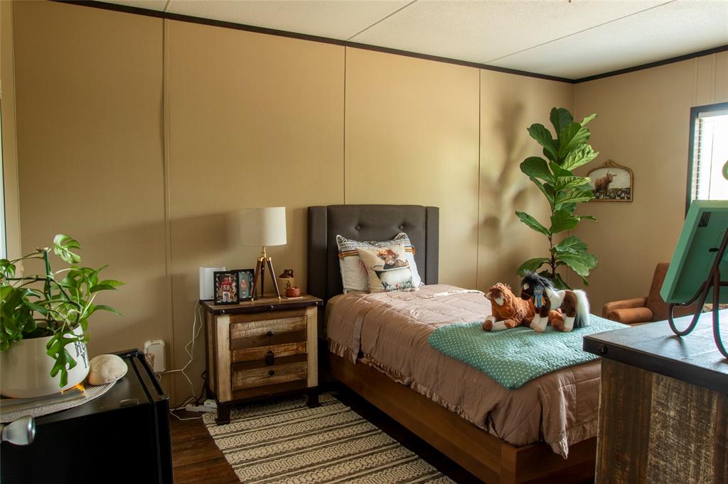 600 E 6th Street - Photo 15