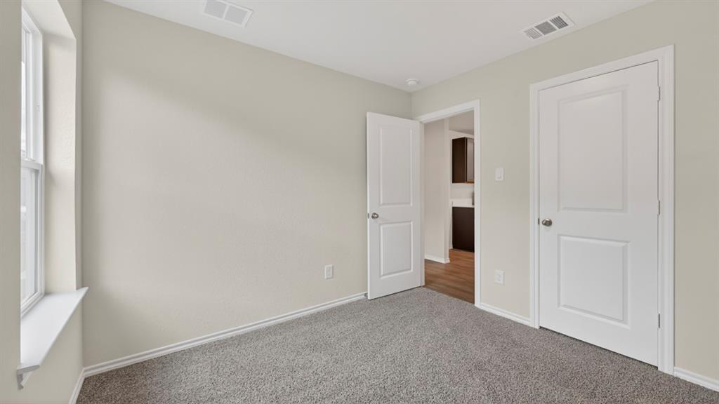 2825 Selfridge Lane - Photo 23