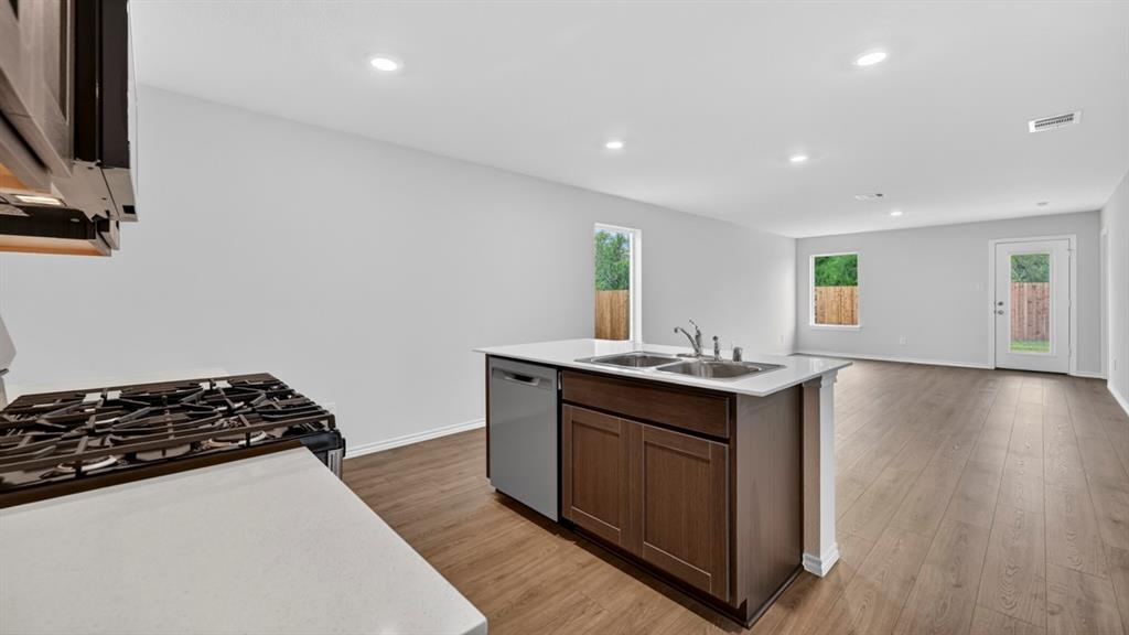 2825 Selfridge Lane - Photo 4