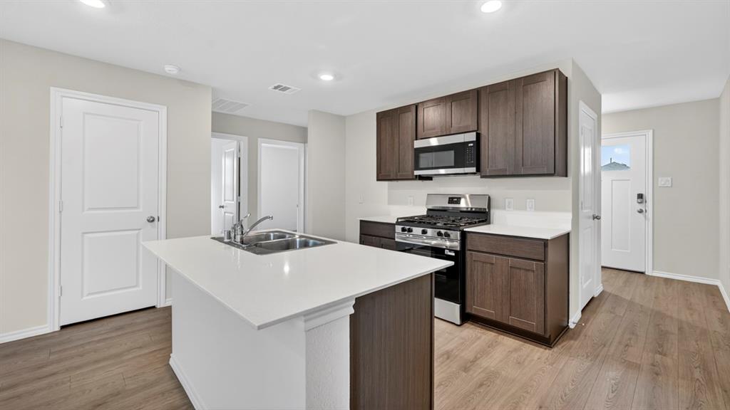 2825 Selfridge Lane - Photo 6