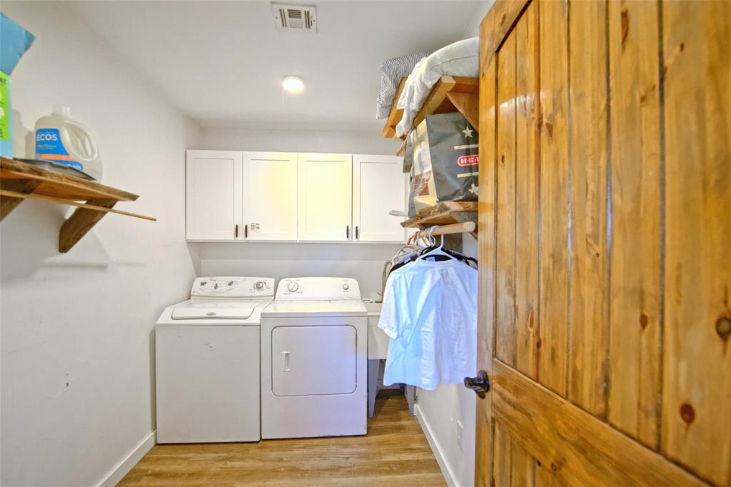 325 & 321 Grassy Way - Photo 20