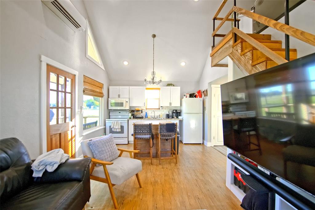 325 & 321 Grassy Way - Photo 25