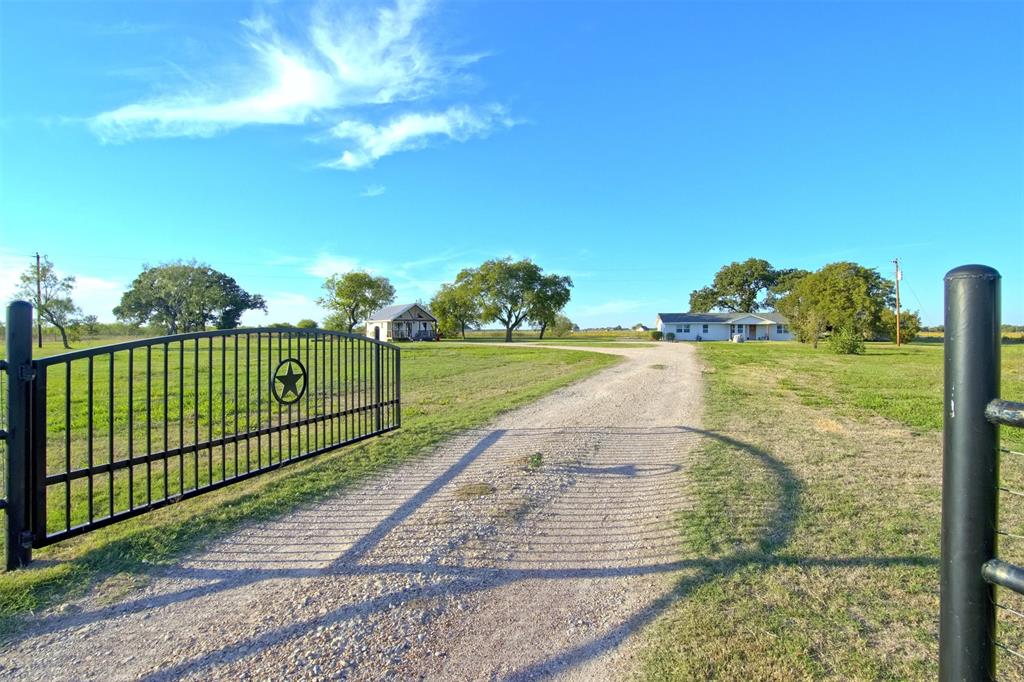 325 & 321 Grassy Way - Photo 3