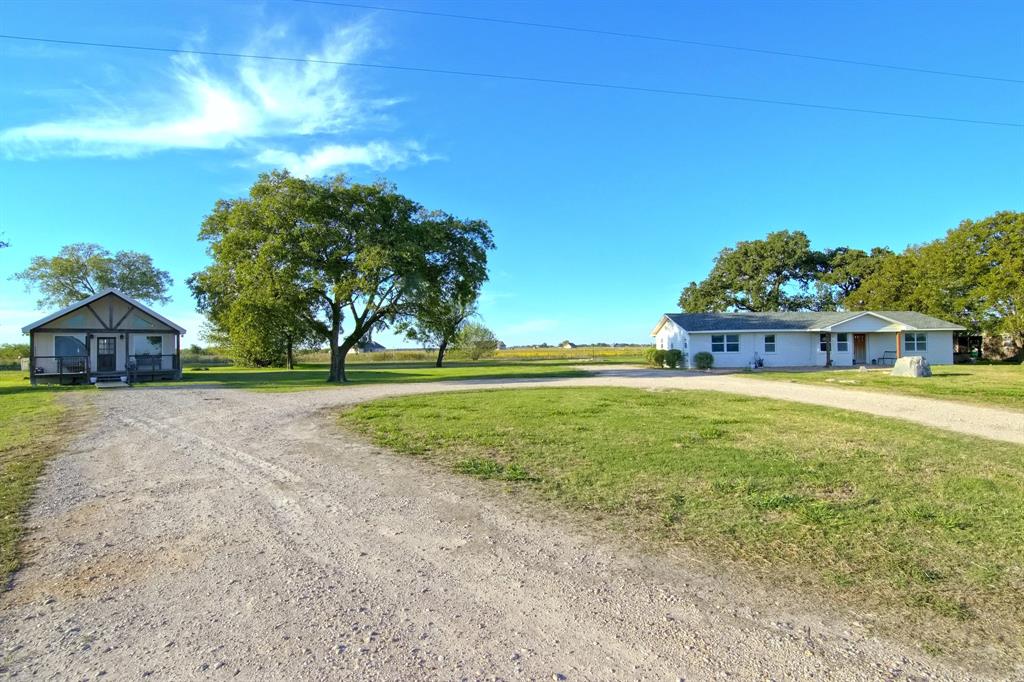 325 & 321 Grassy Way - Photo 5
