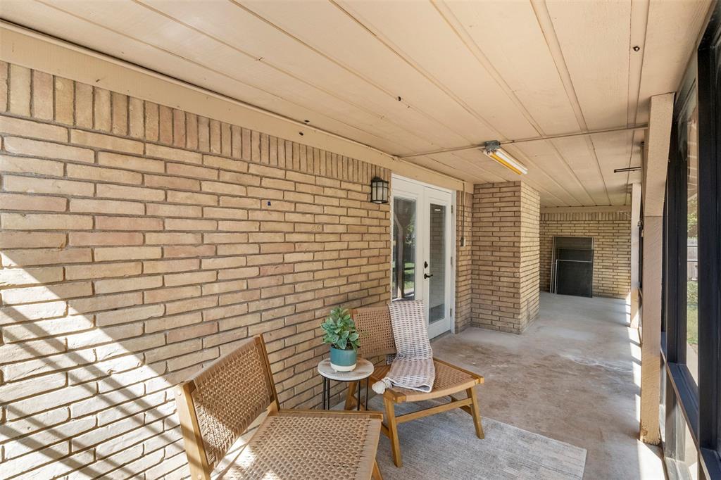 6313 Whitman Avenue - Photo 32