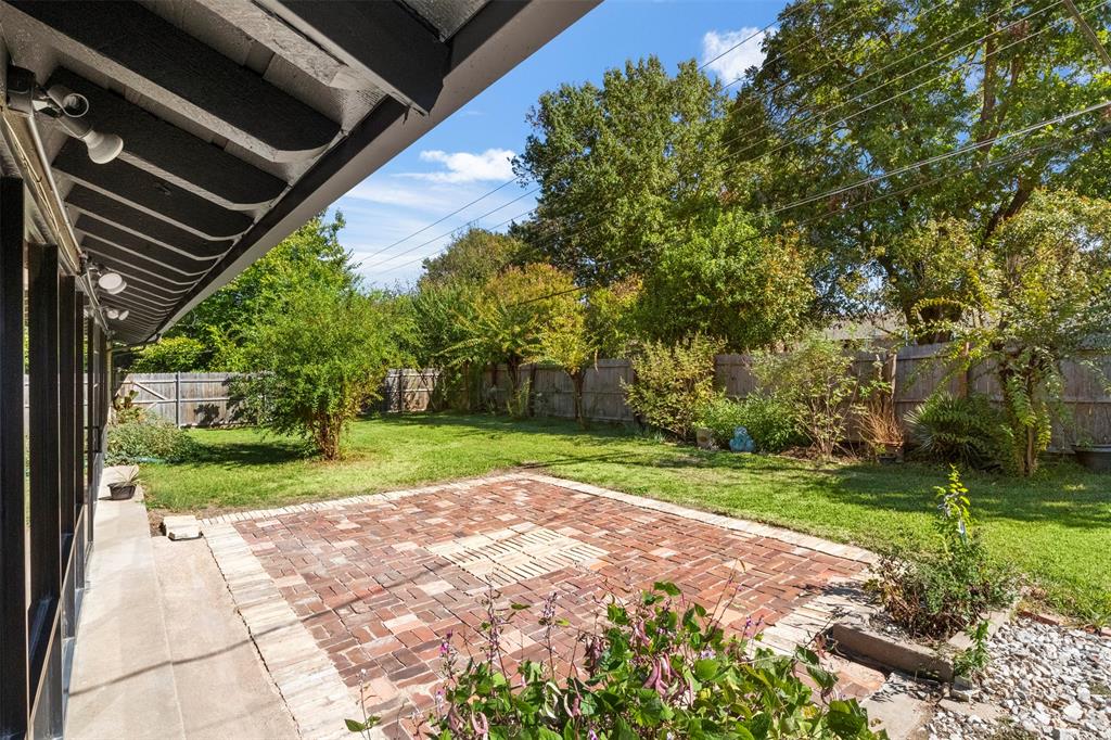 6313 Whitman Avenue - Photo 35