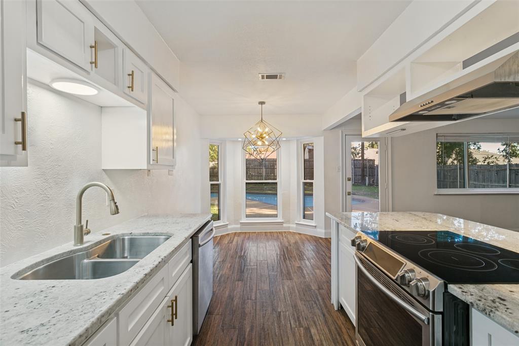 2507 Villanova Street - Photo 8