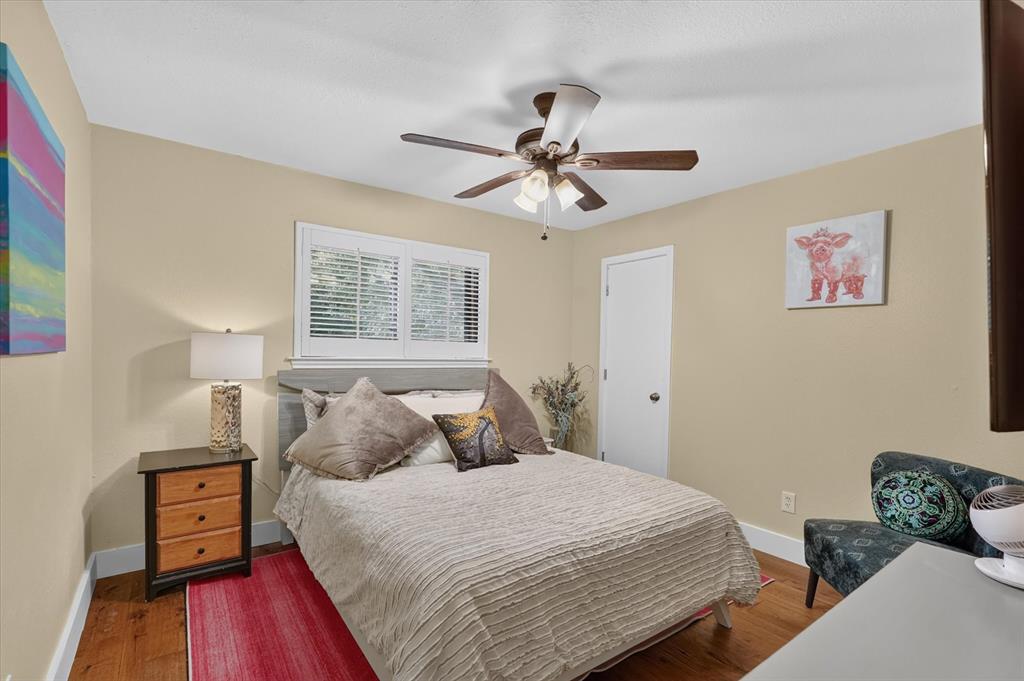 803 Village Green Drive - Photo 17