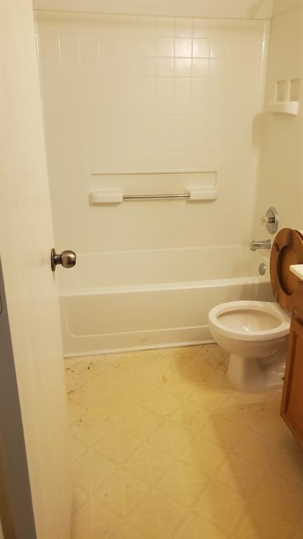 612 Creekview Drive - Photo 13