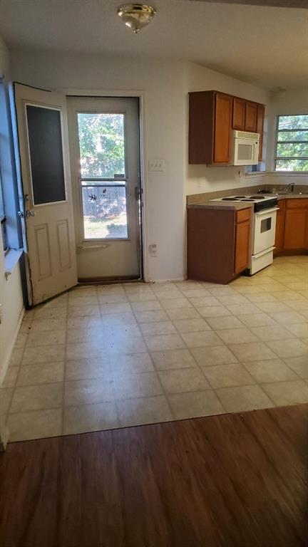 612 Creekview Drive - Photo 28