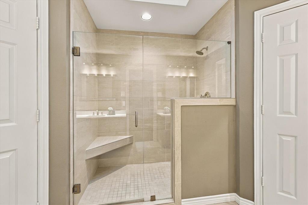 3209 Caliente Court - Photo 17