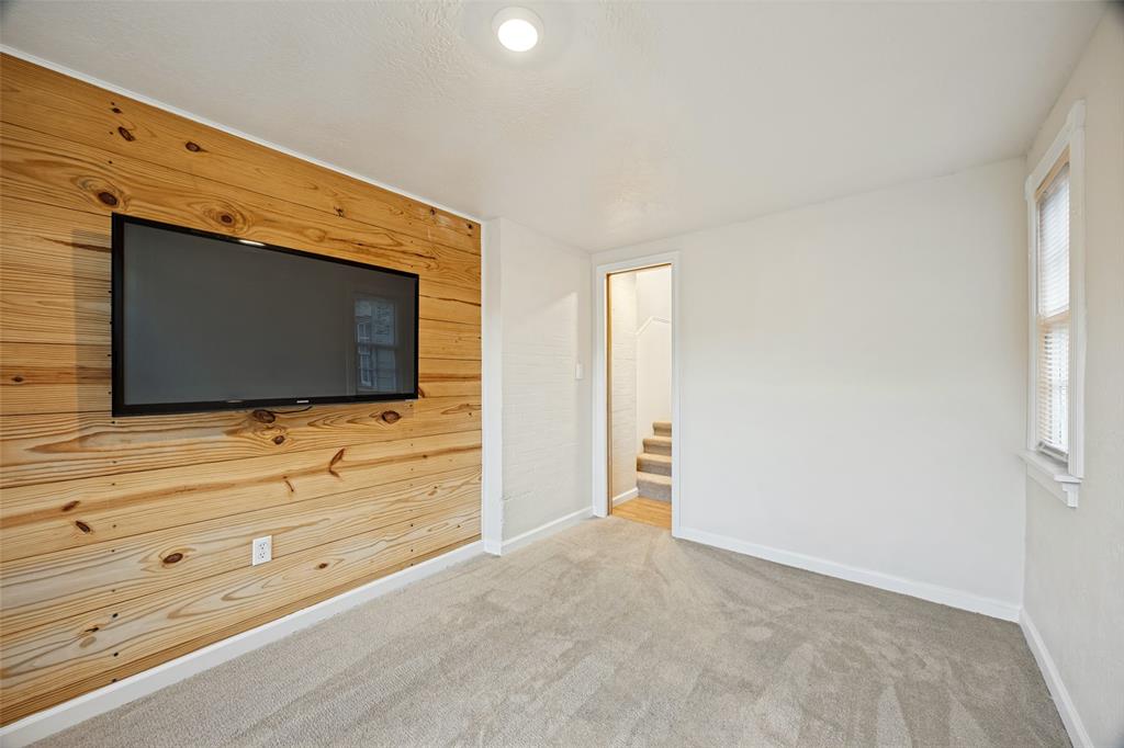7011 Hammond Avenue - Photo 22
