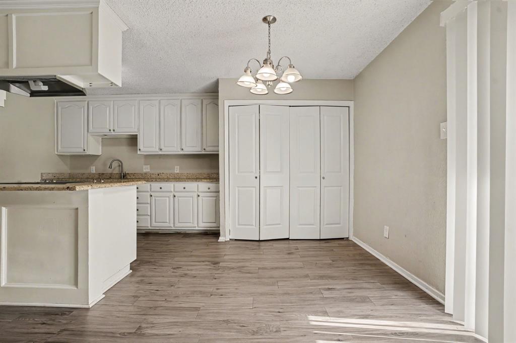 700 Prairie View Drive - Photo 7