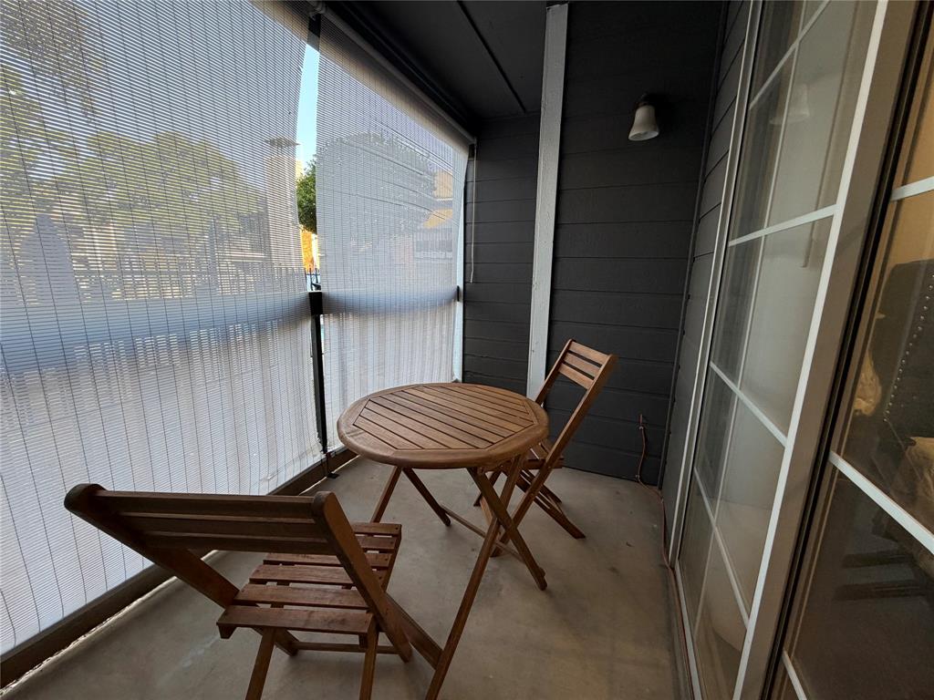 18333 Roehampton Drive - Photo 13