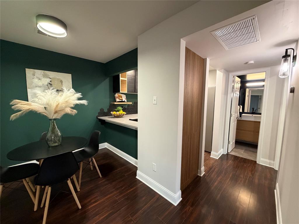 18333 Roehampton Drive - Photo 5