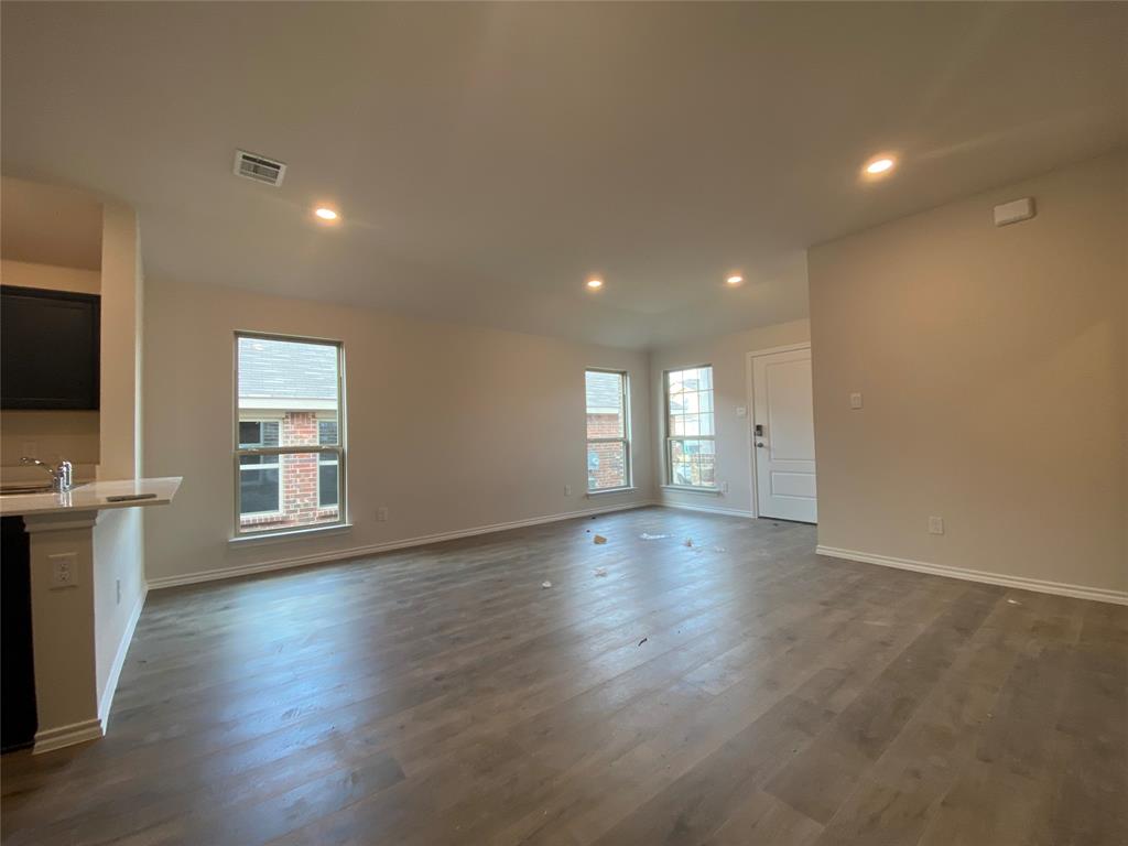 1315 DRAPER Lane - Photo 12