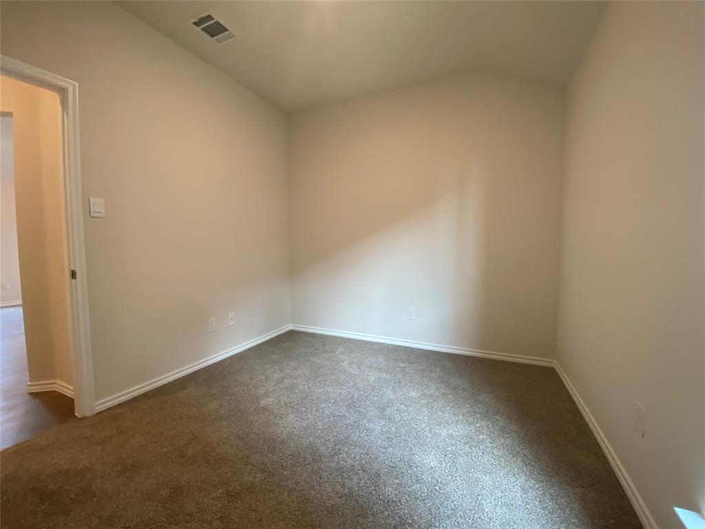 1315 DRAPER Lane - Photo 15