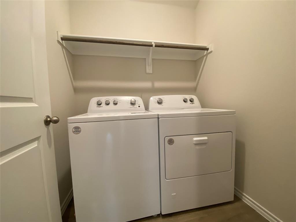 1315 DRAPER Lane - Photo 23