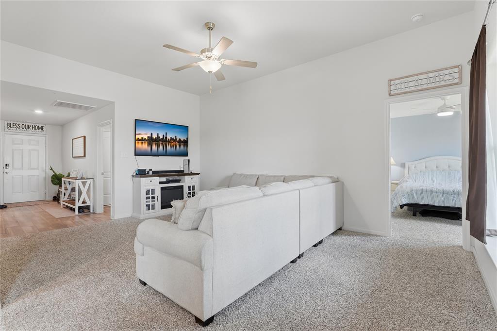 105 Clark Street - Photo 13