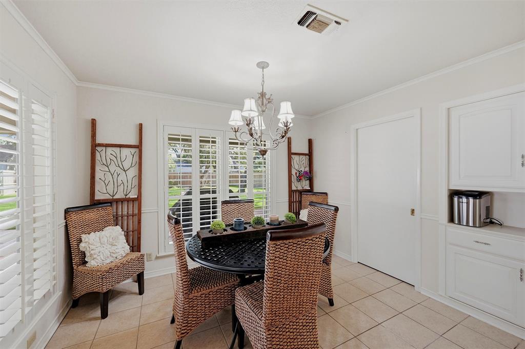 1105 N Woods Street - Photo 24
