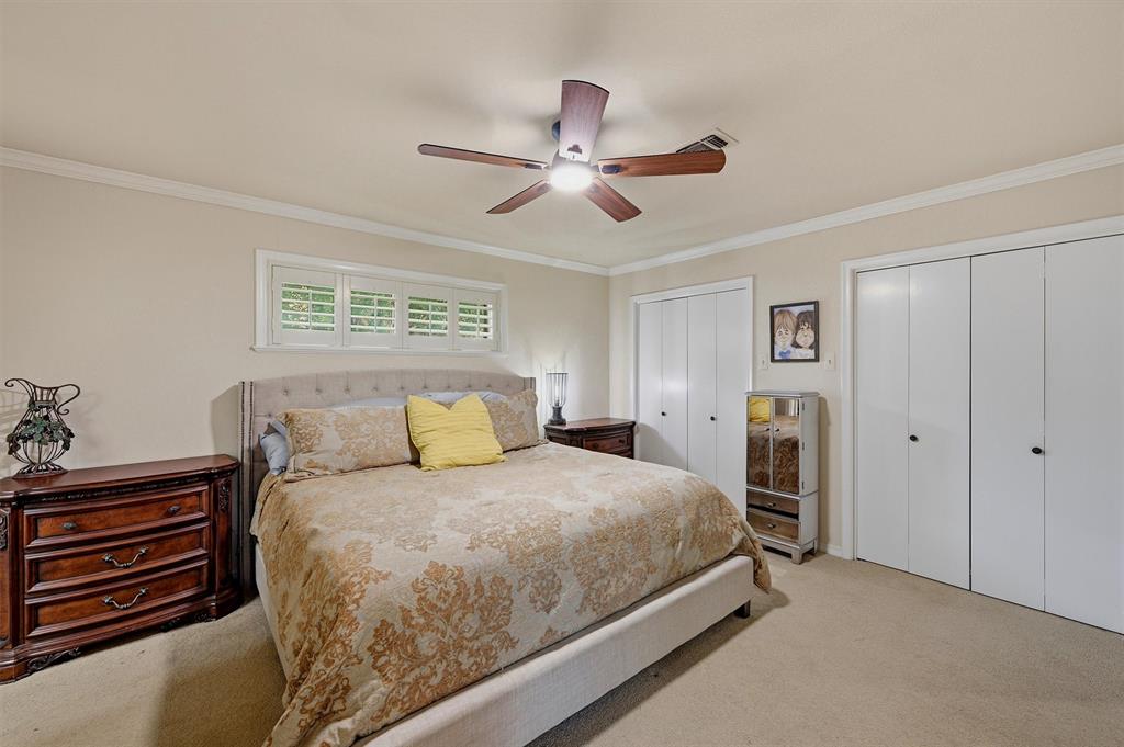 1105 N Woods Street - Photo 32