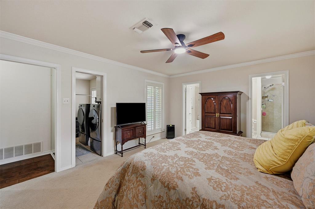 1105 N Woods Street - Photo 33