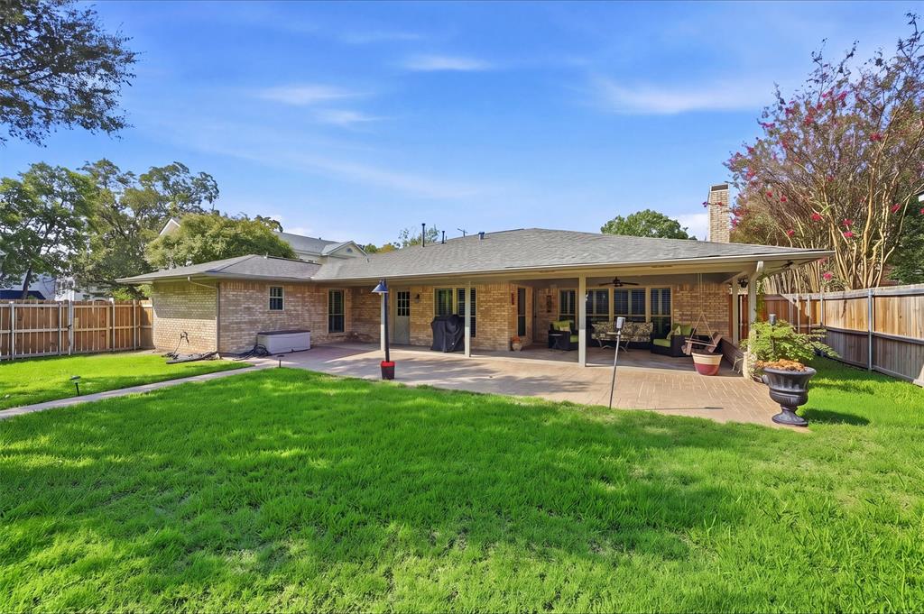 1105 N Woods Street - Photo 37