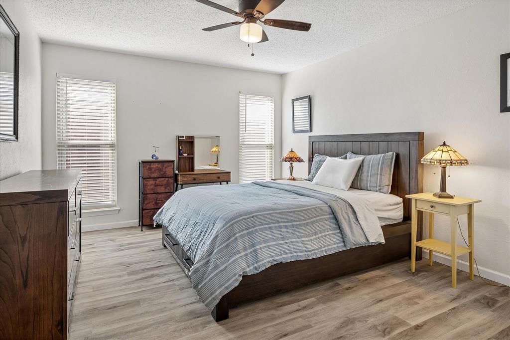 2219 Crockett Drive - Photo 9
