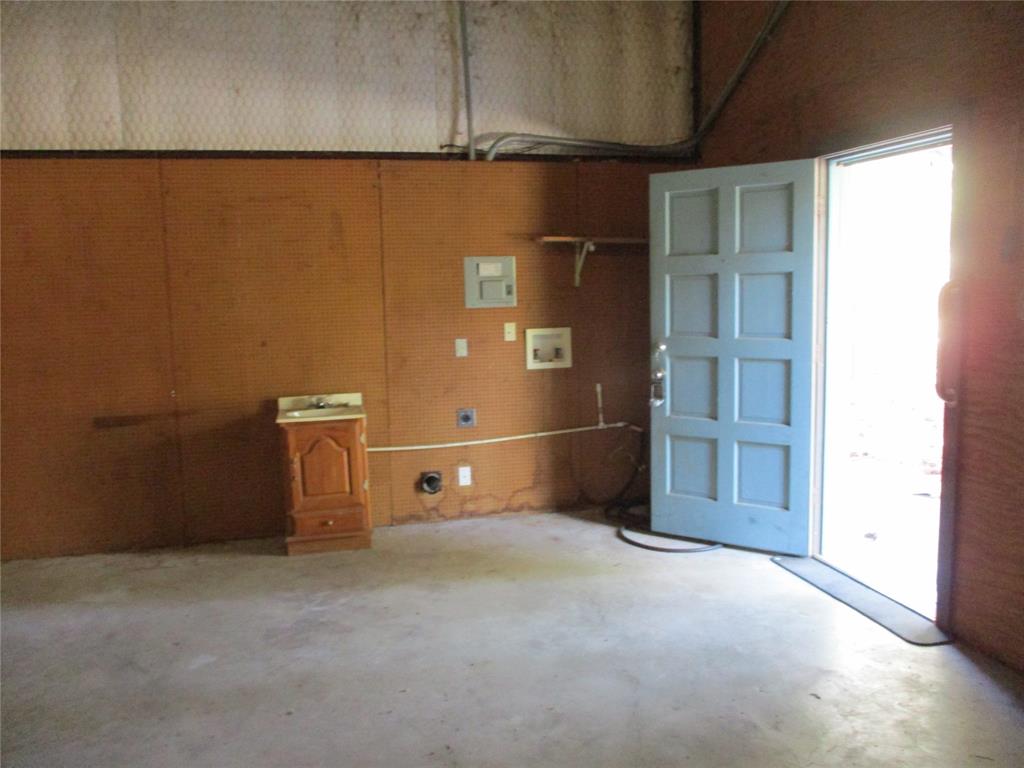 2136 N State Highway 19 - Photo 16