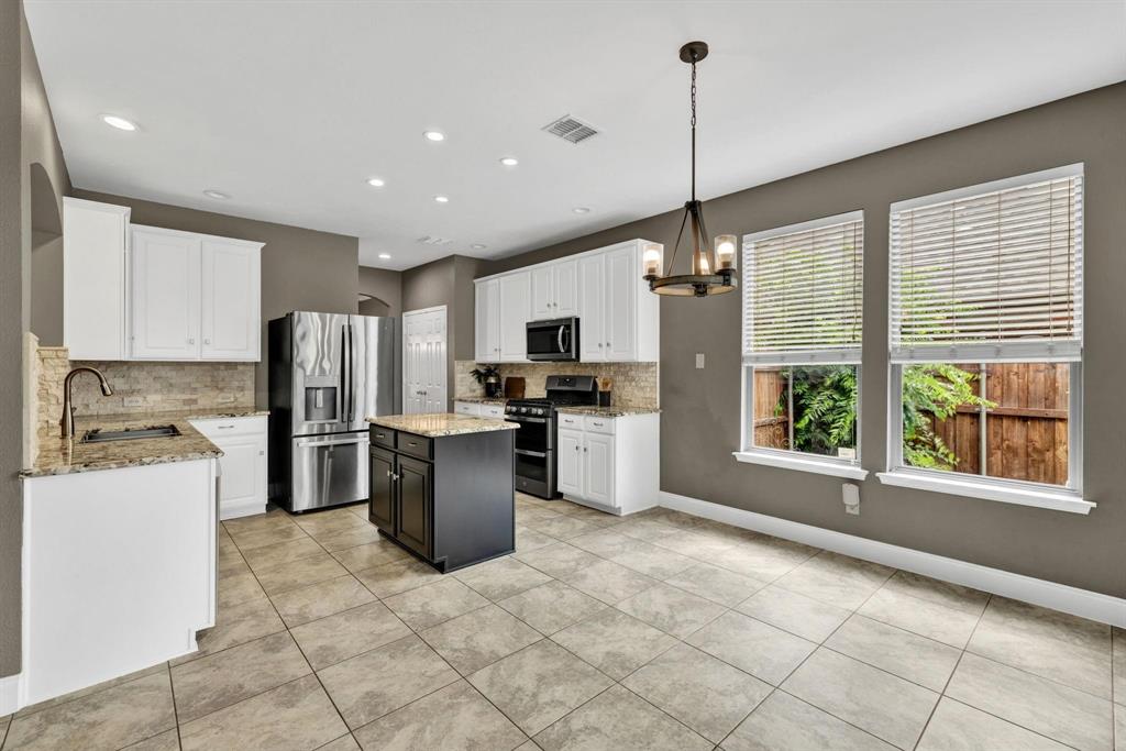 1097 Southampton Drive - Photo 14