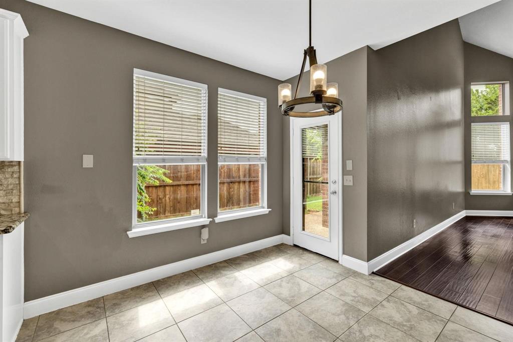 1097 Southampton Drive - Photo 15