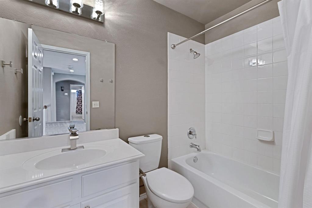 1097 Southampton Drive - Photo 29