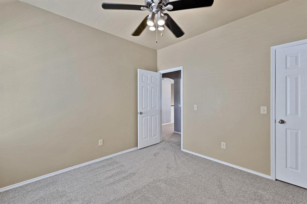 1097 Southampton Drive - Photo 33