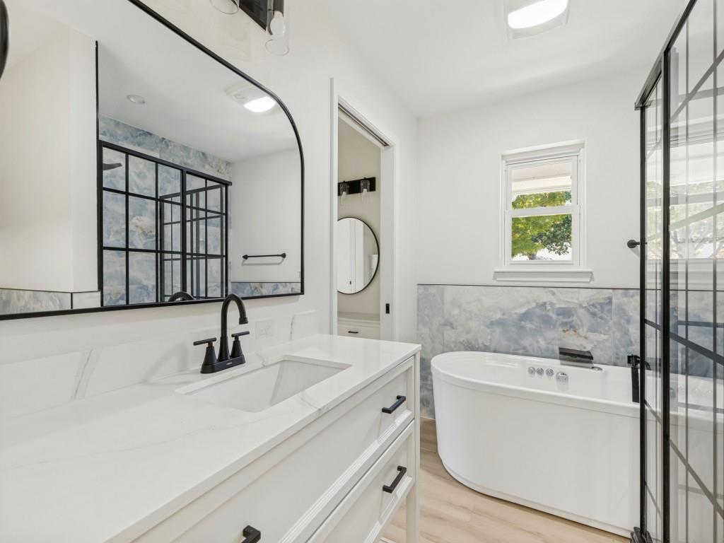 6107 Annapolis Lane - Photo 17