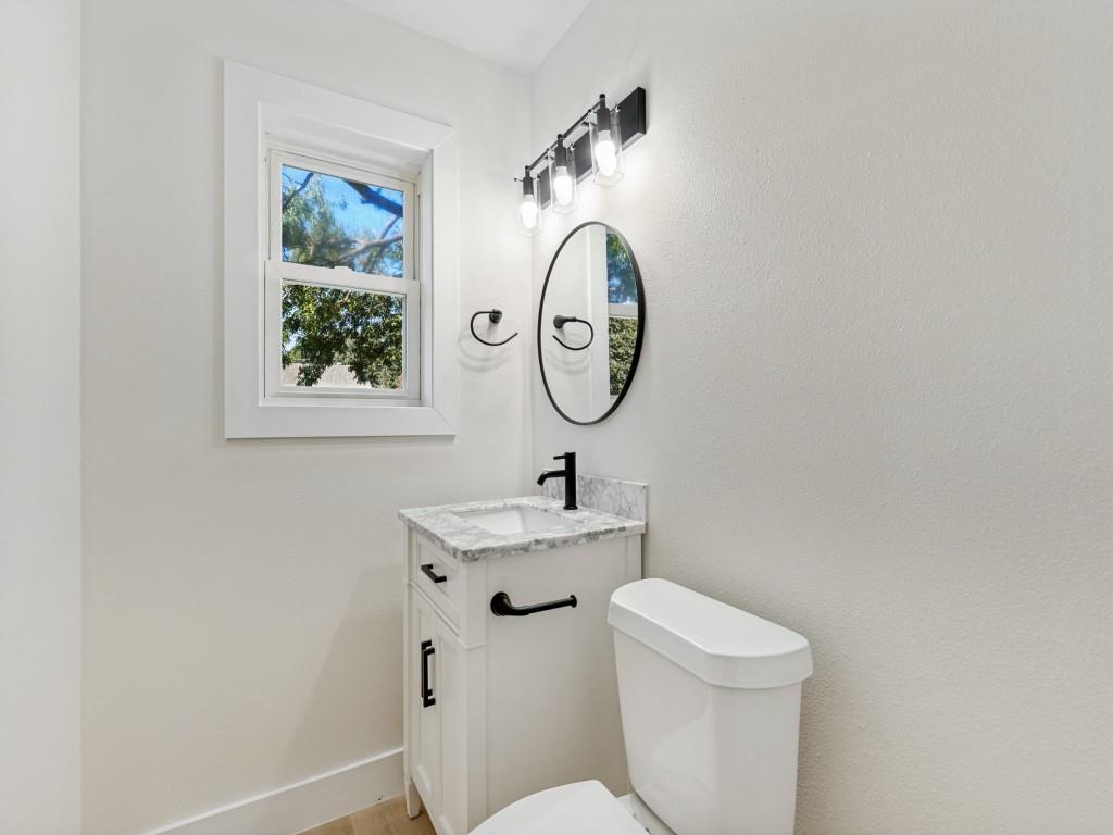 6107 Annapolis Lane - Photo 20